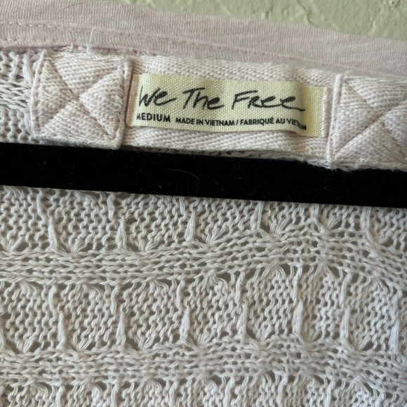 Free People We The Free Pink Thiens Hacci Boho Frayed Knit Sweater Oversized M - Picture 11 of 11